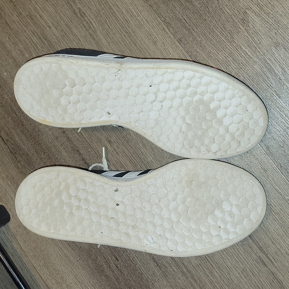 Men's adidas courts -suede - Picture 3 of 4